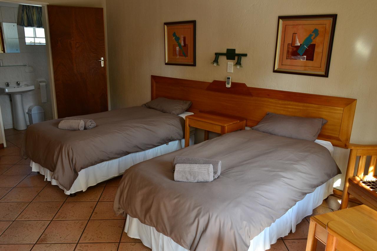 Jacaranda Lodge Полокване Екстериор снимка